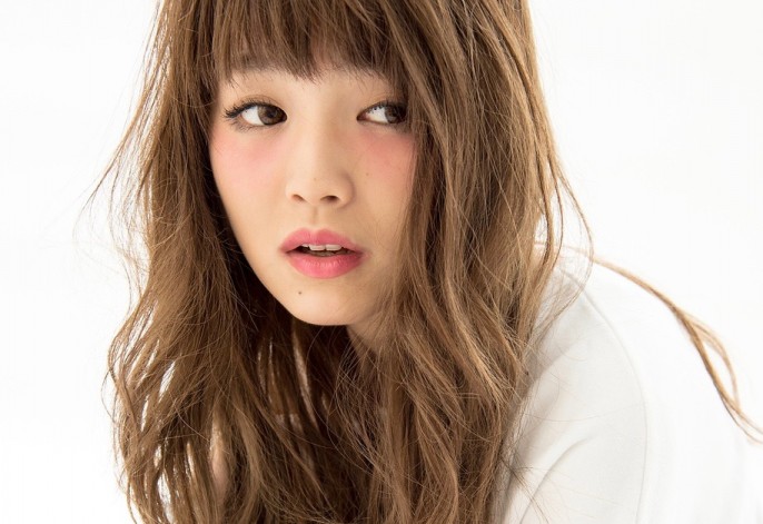 さらっとかわいいセミロング